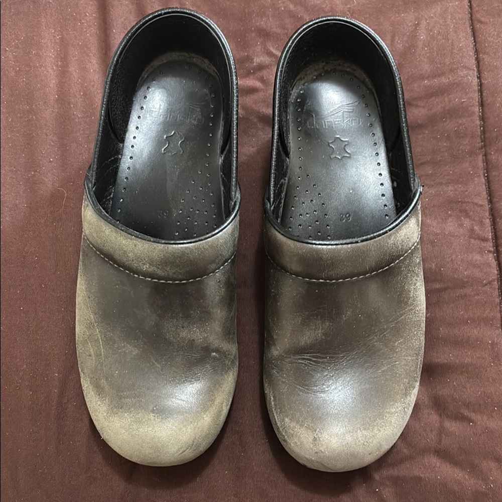 Dansko Brown Mules Comfortable Clogs